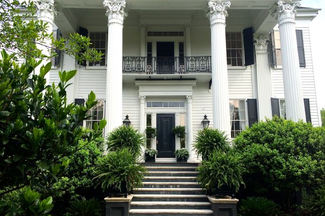 Antebellum Architecture in Charleston, South Carolina