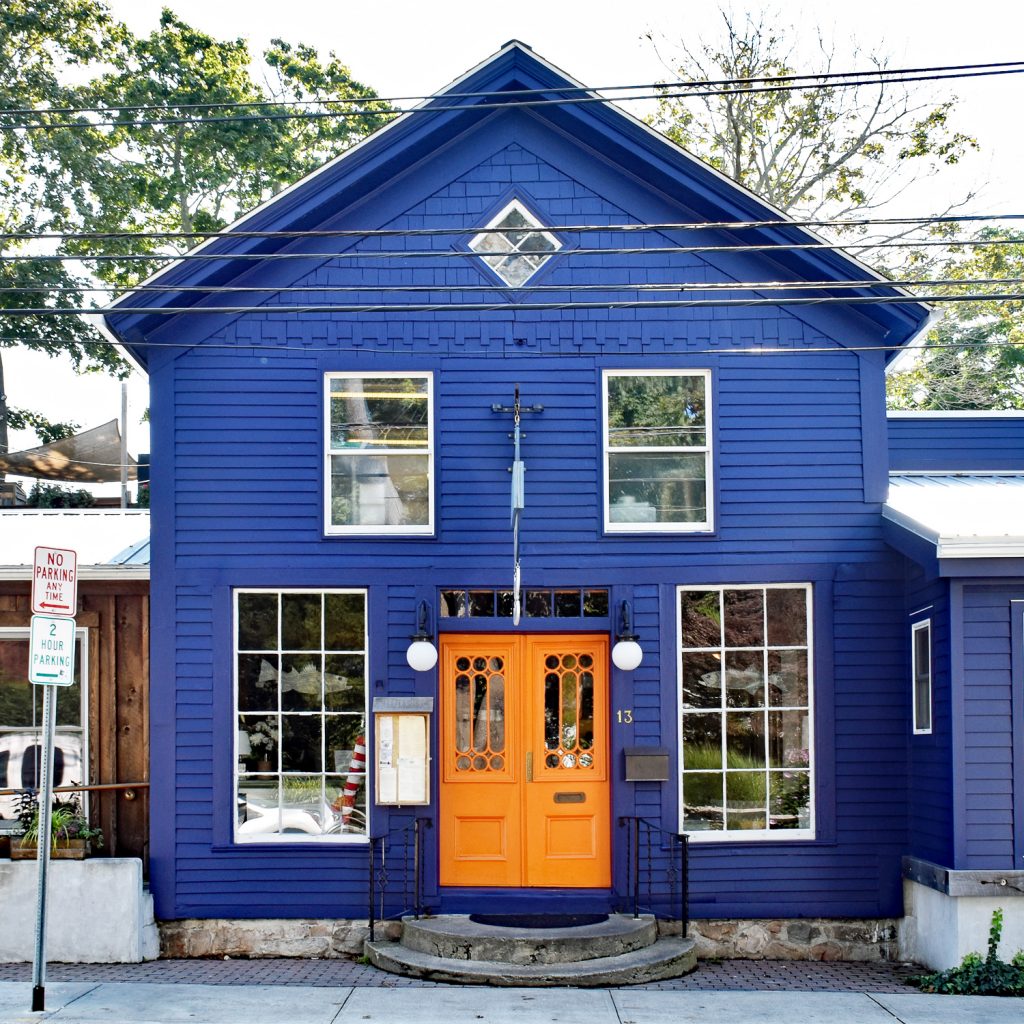 blue house, orange door